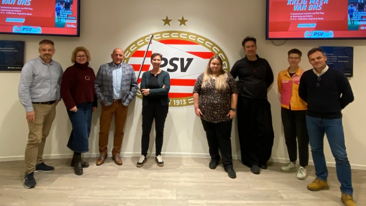 Zdjęcie grupowe z wizyty studyjnej w Niderlandach